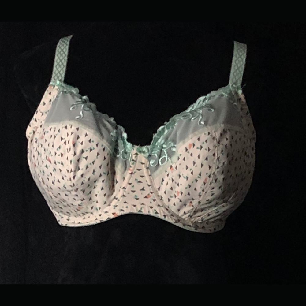 1st & curve bra